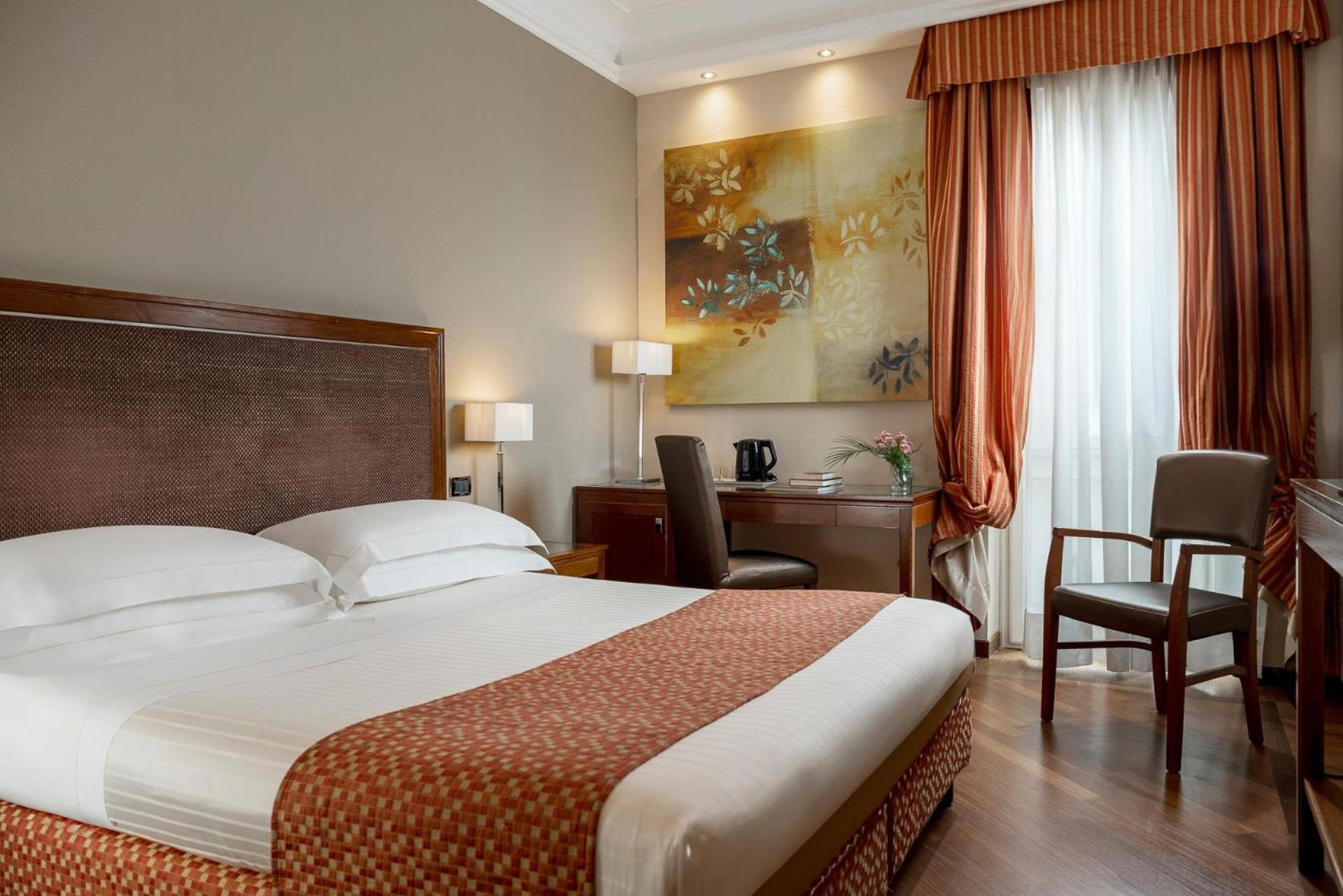 Grand Hotel Adriatico Florence Exterior photo